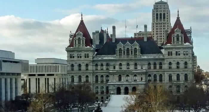 Lawmakers react to Hochul’s State of the State